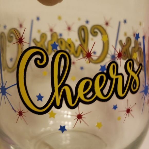 Cups 🥤 - Picture 3 of 15